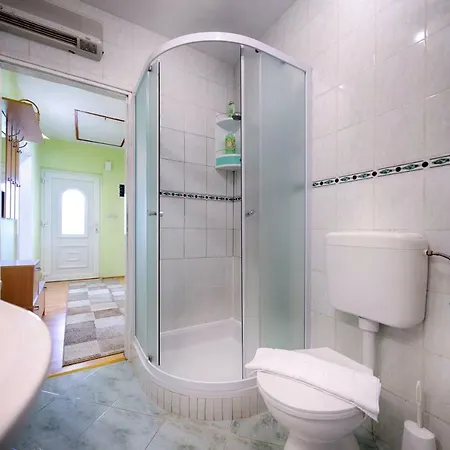 Ferienwohnung Apartman Prosperino Vis Exterior foto